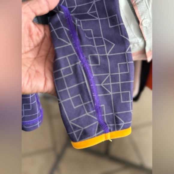 Nike Pro Hyperwarm Dark Purple Geometric Print Half‎ Zip Warm Size Small - Picture 3 of 15